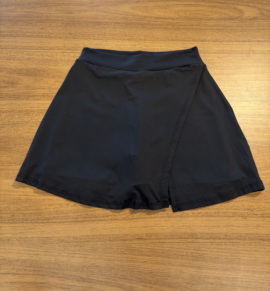 Short Saia Preto Ânnima