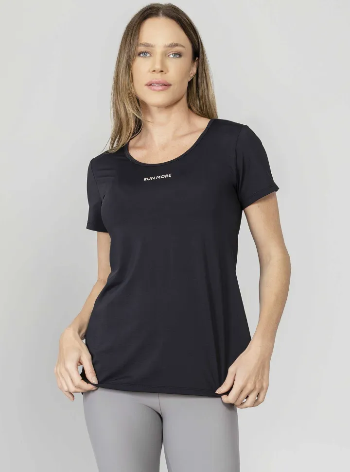 Blusa alongada Rum More preta - #1