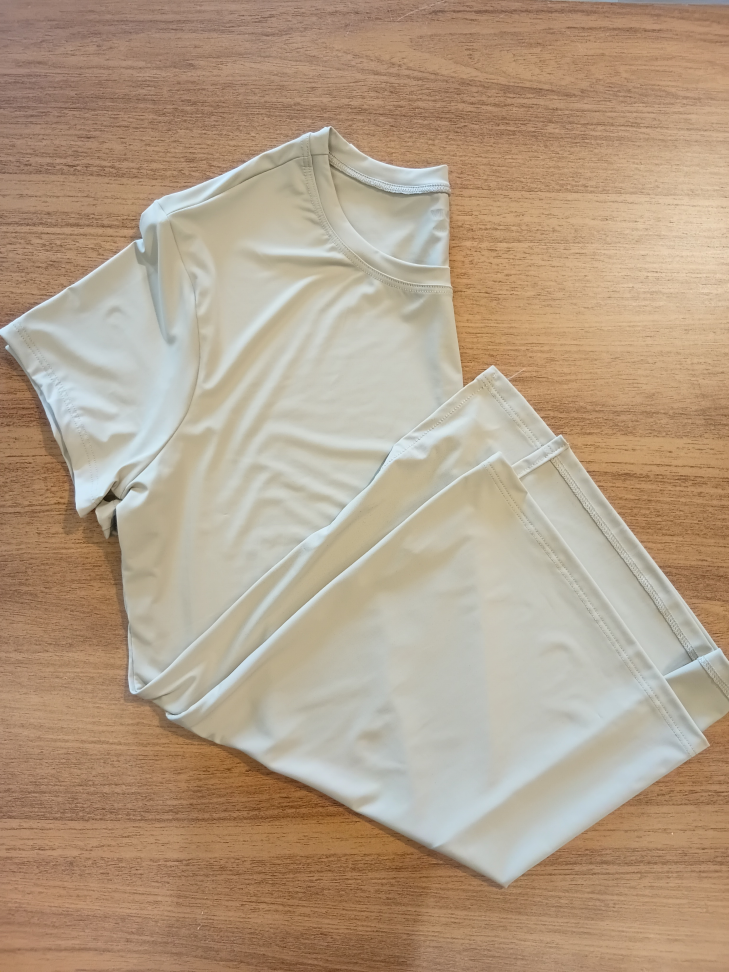 Camiseta Neutral Alongada Vivame bege