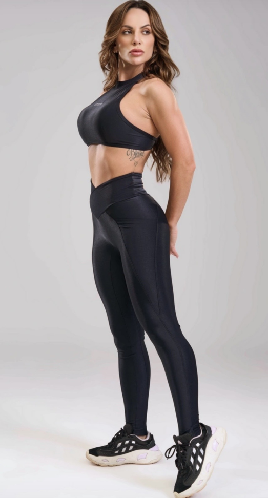 Top Bright Let’s Gym preto