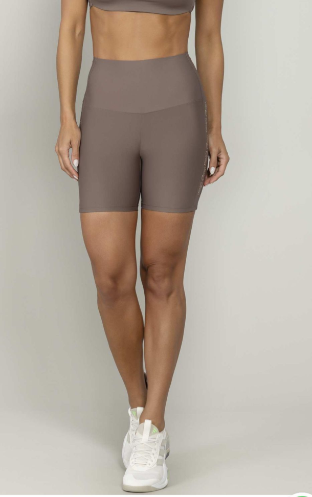 Bermuda Barriga zero Run More marrom