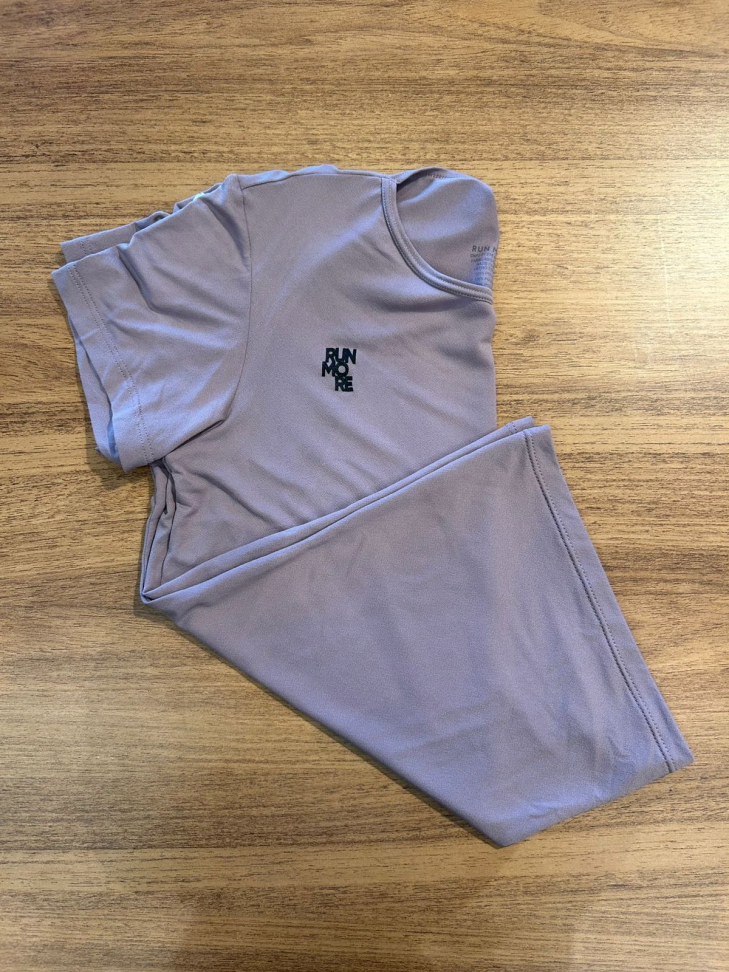 T-shirt decote redondo Run More roxo
