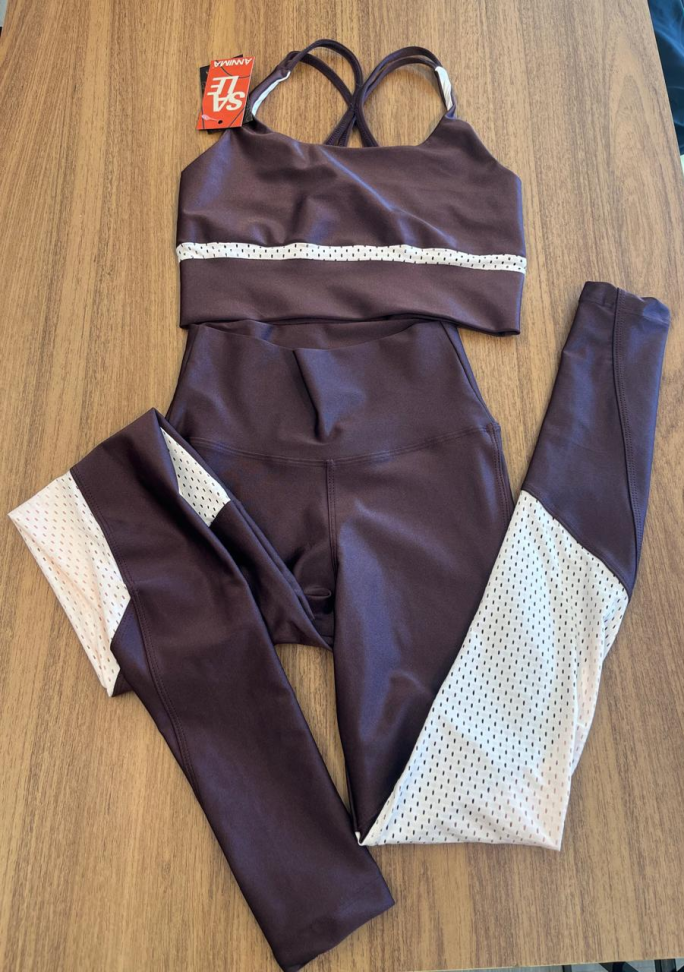Conjunto Ânnima Vinho