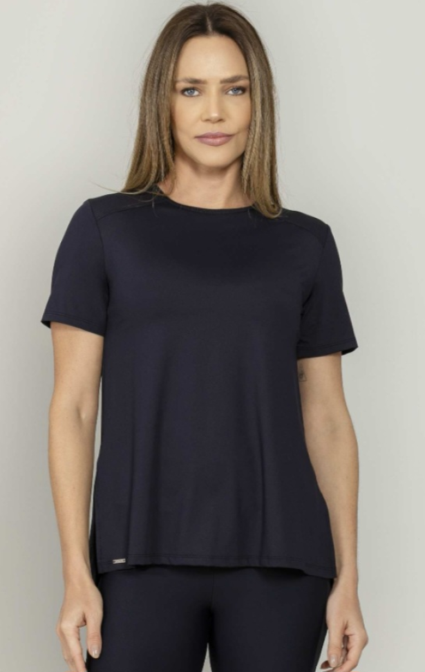 Blusa Alongada com Fenda Run More preto