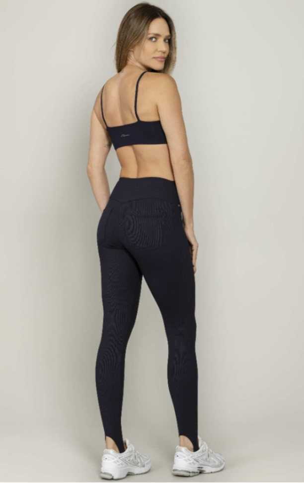 Legging com pezinho Run More preto - #3