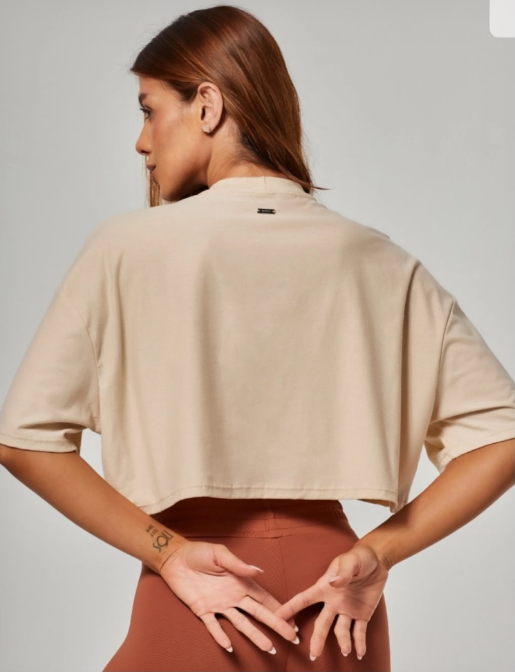 Camiseta Croped Vestem bege