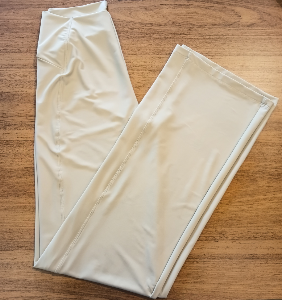 Calça Neutral Reta Vivame bege