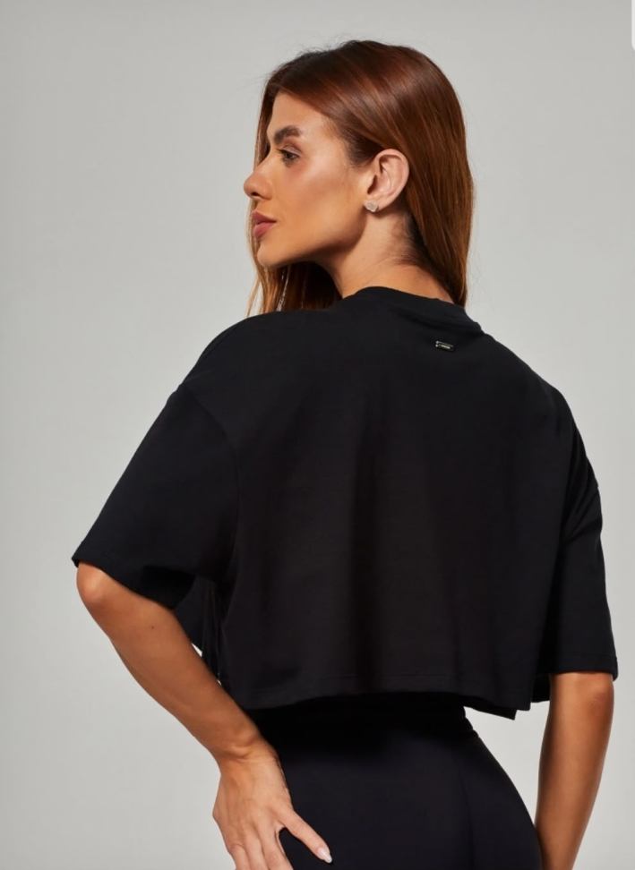Camiseta Croped Vestem preto