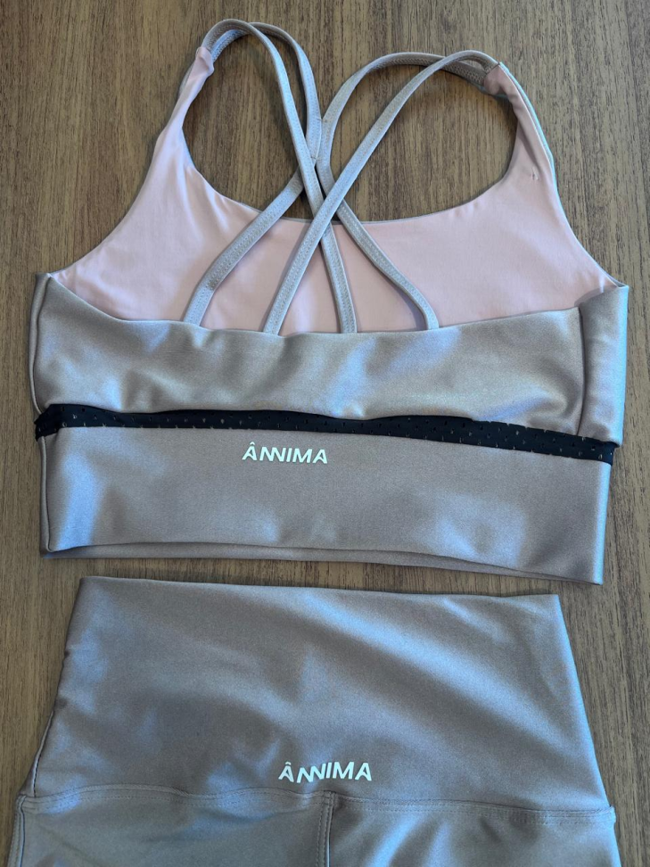 Conjunto Ânnima Beje com Marrom