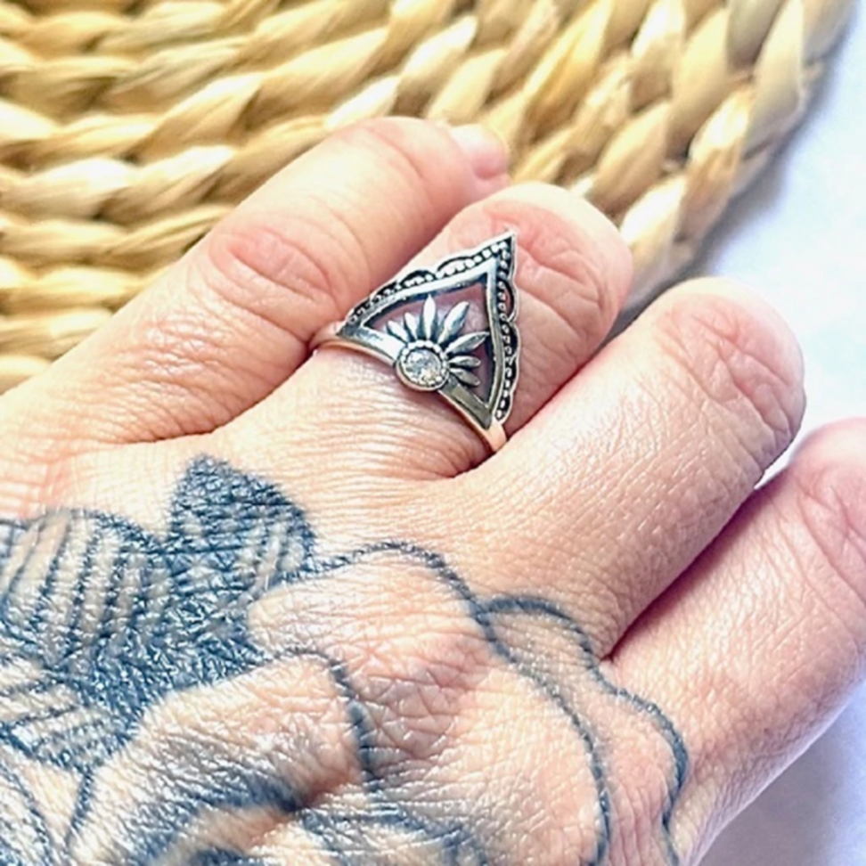 Anel Boho Com Pedra