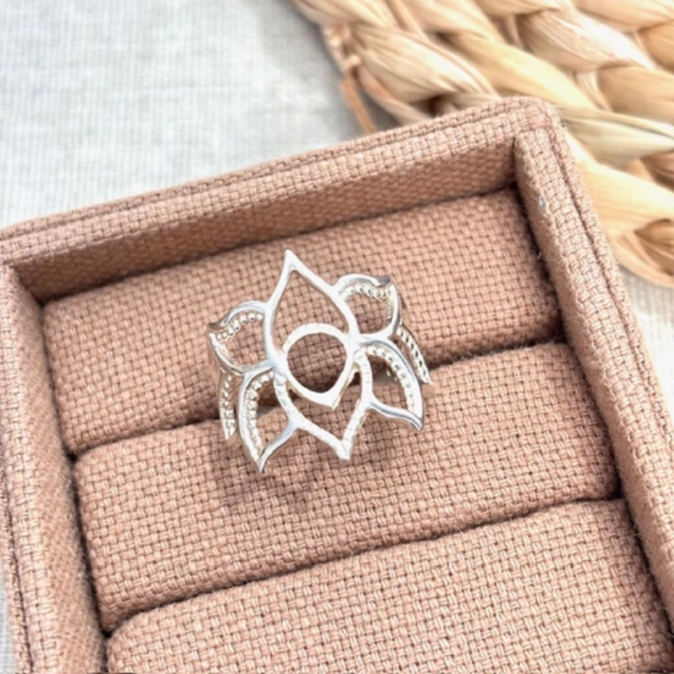 Anel Flor de Lótus G