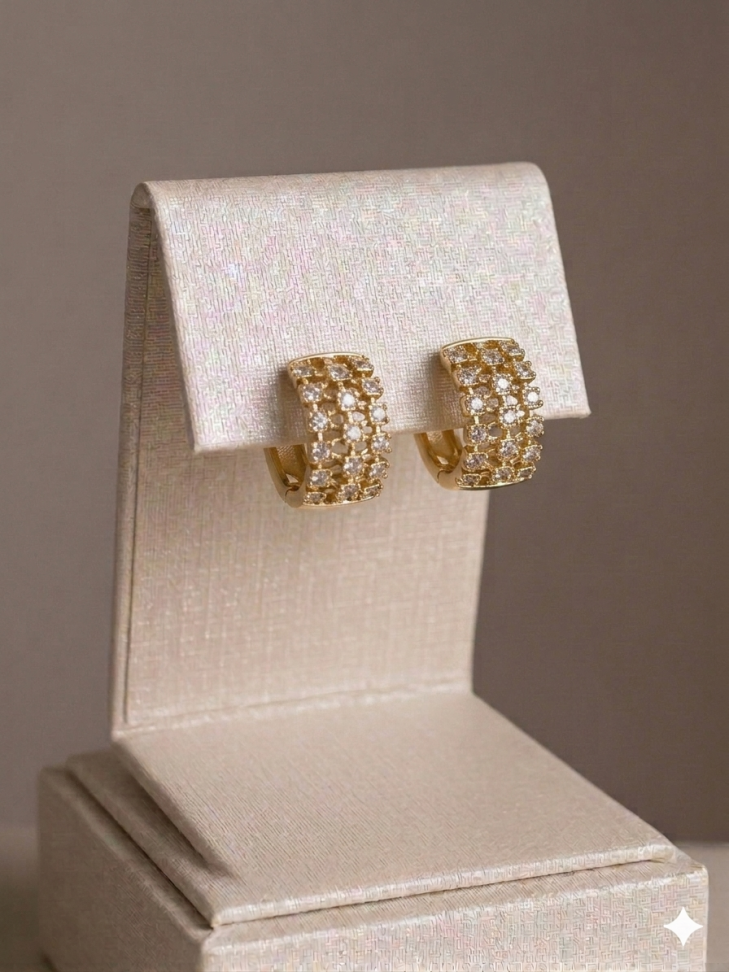 Brinco argola com pontos de zircônia