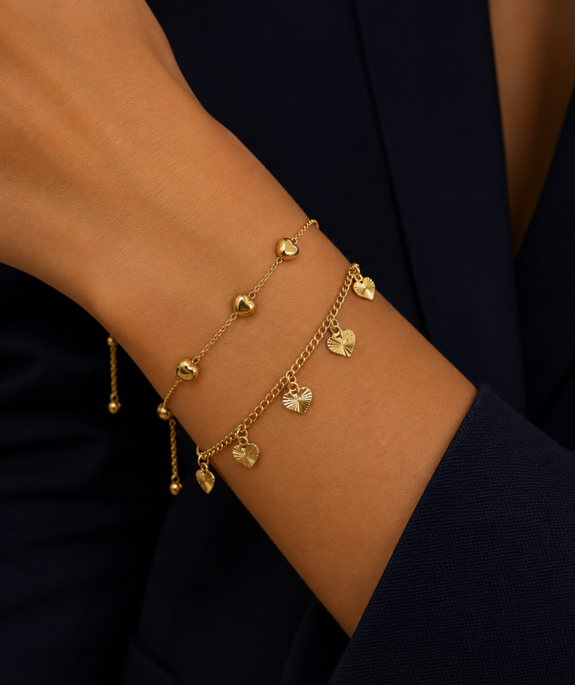 Pulseira corações dourados