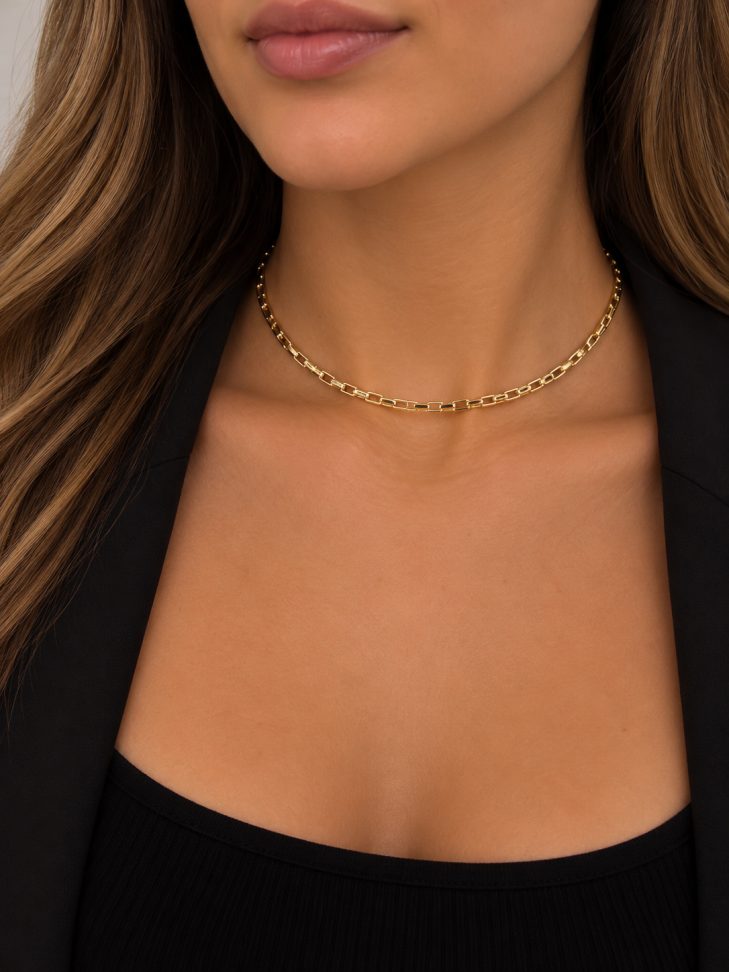 Colar chocker modelo Cartier cadeado