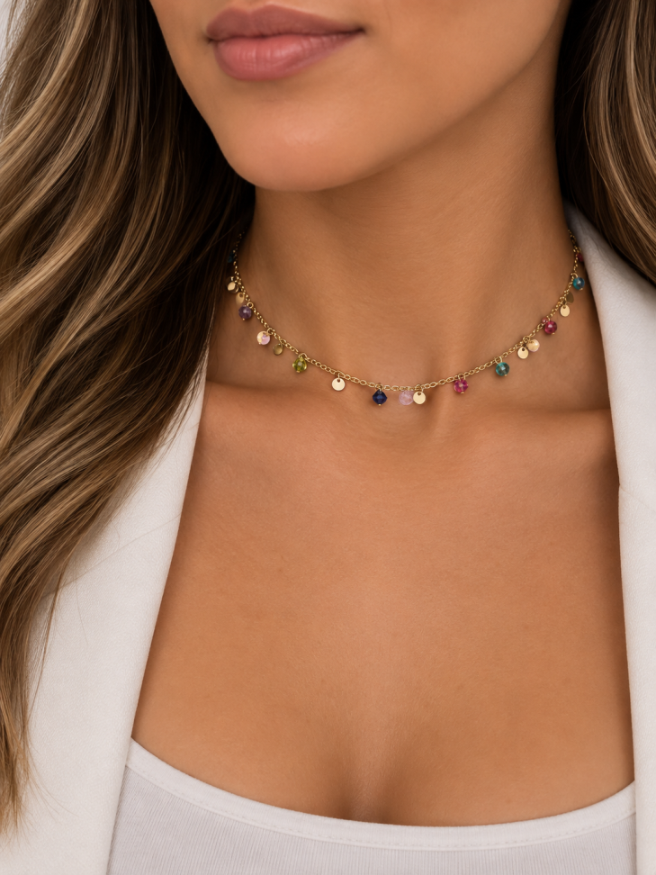 Colar chocker medalhinhas colorida