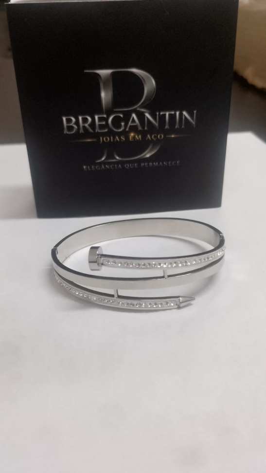 Bracelete Nail Cravejado