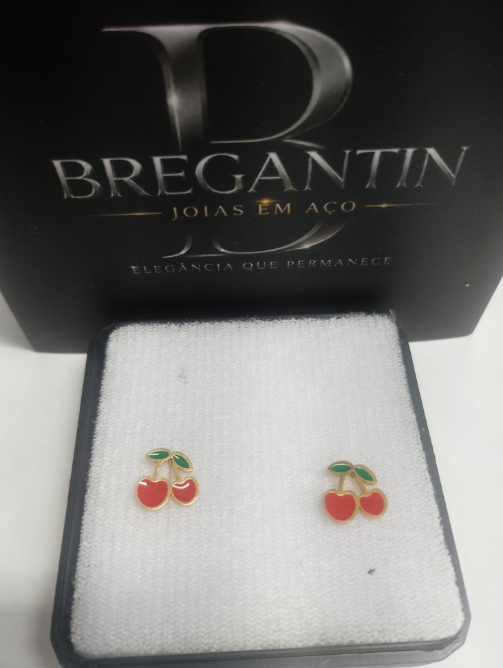 Brinco Cerejas Aço Dourado