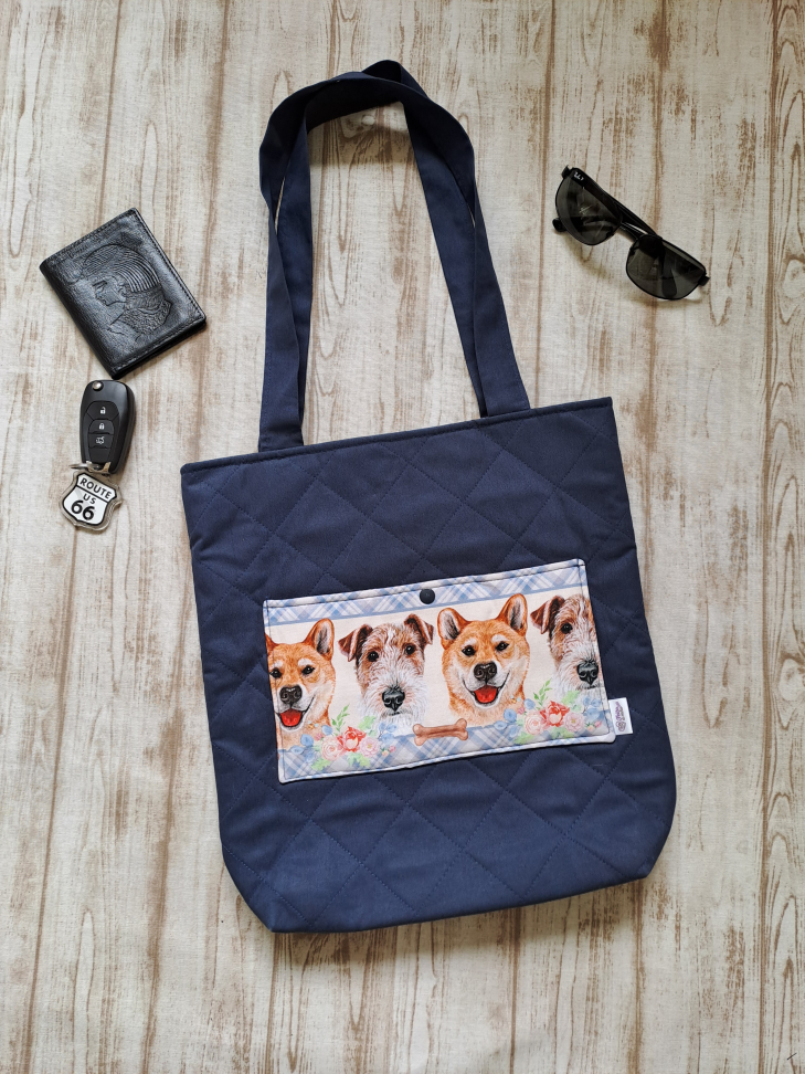 Tote bag