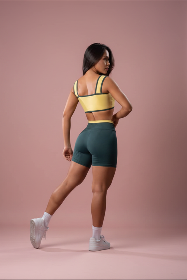 Conj. Brasil Core (top.amarelo/short.verde)
