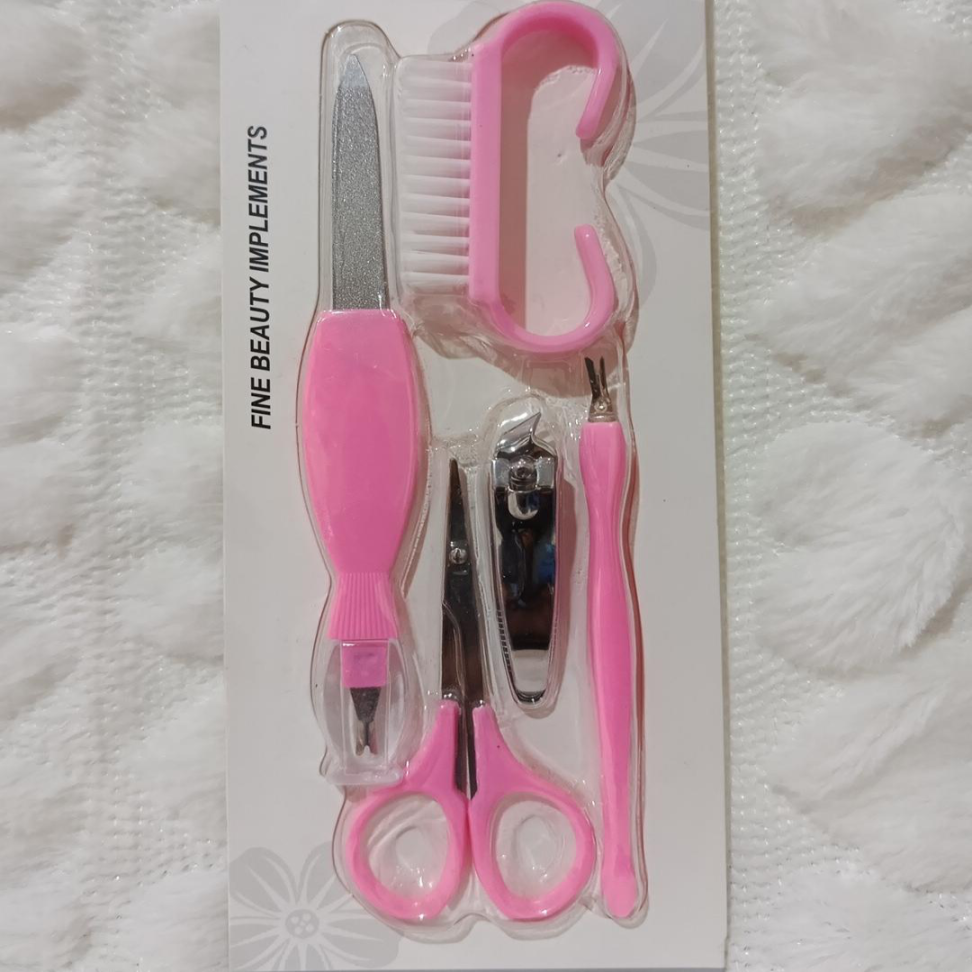 KIT PARA UNHAS TESOURA ESCOVA LIXA MIRACLE