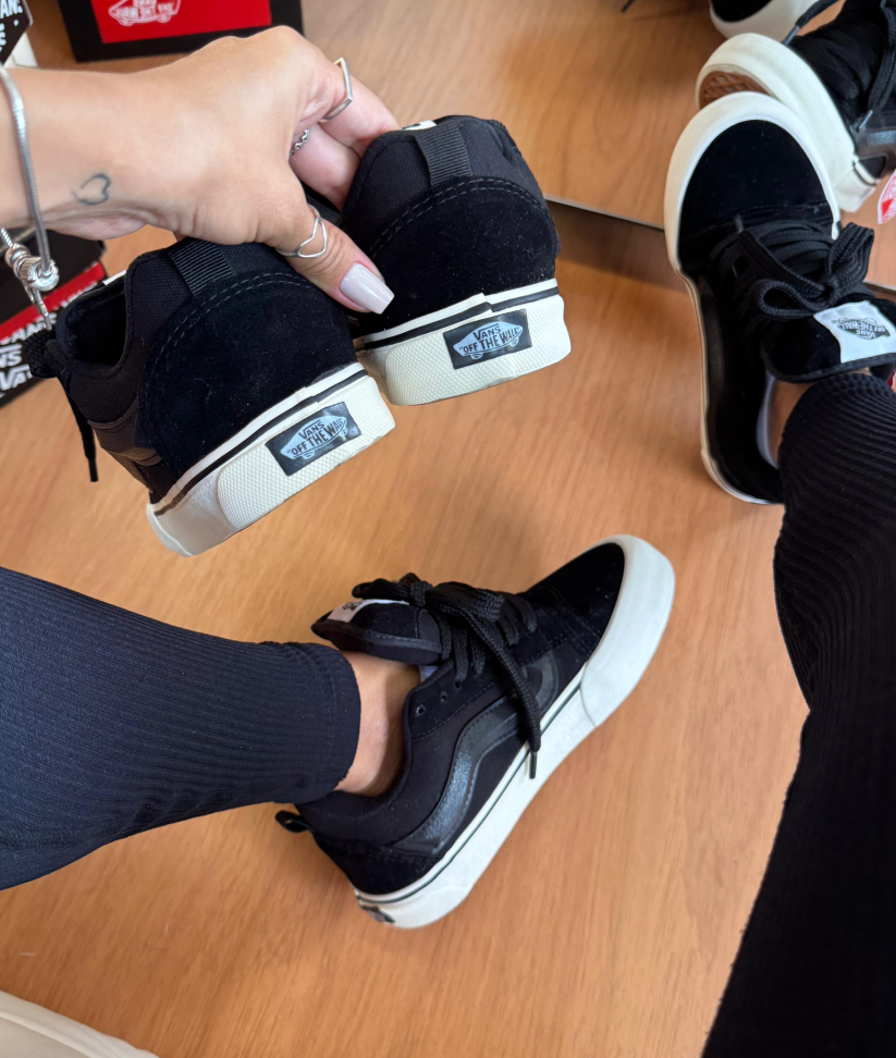 Vans KNU