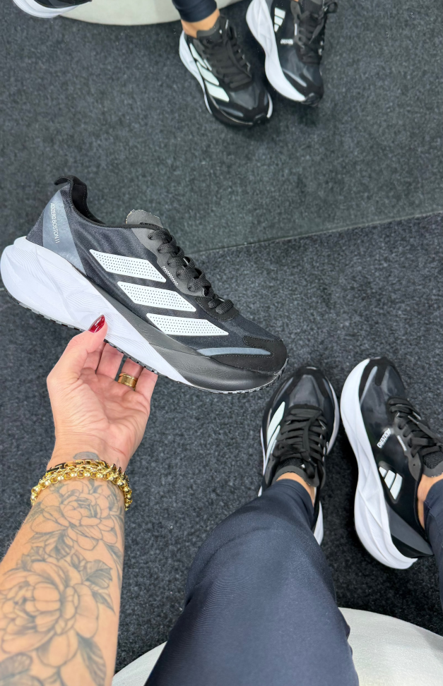 Adidas Adizero Boston 11