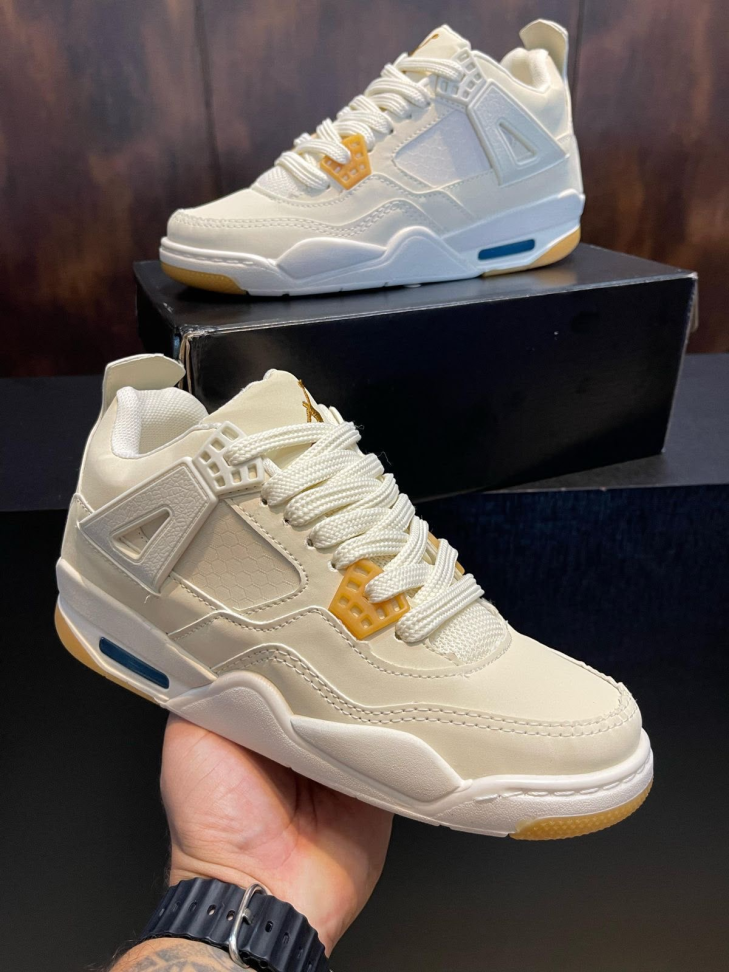 Air Jordan 4 Retro - #4
