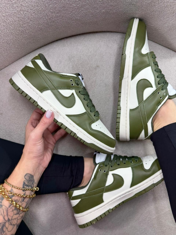 Nike Dunk Low