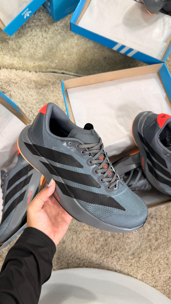Adidas Adizero Boston 11