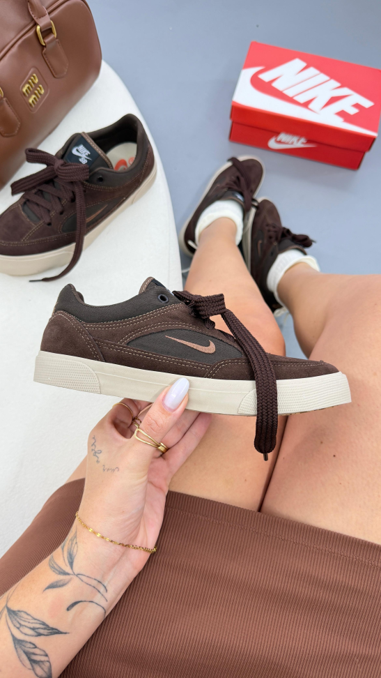 Nike SB Camurça Café