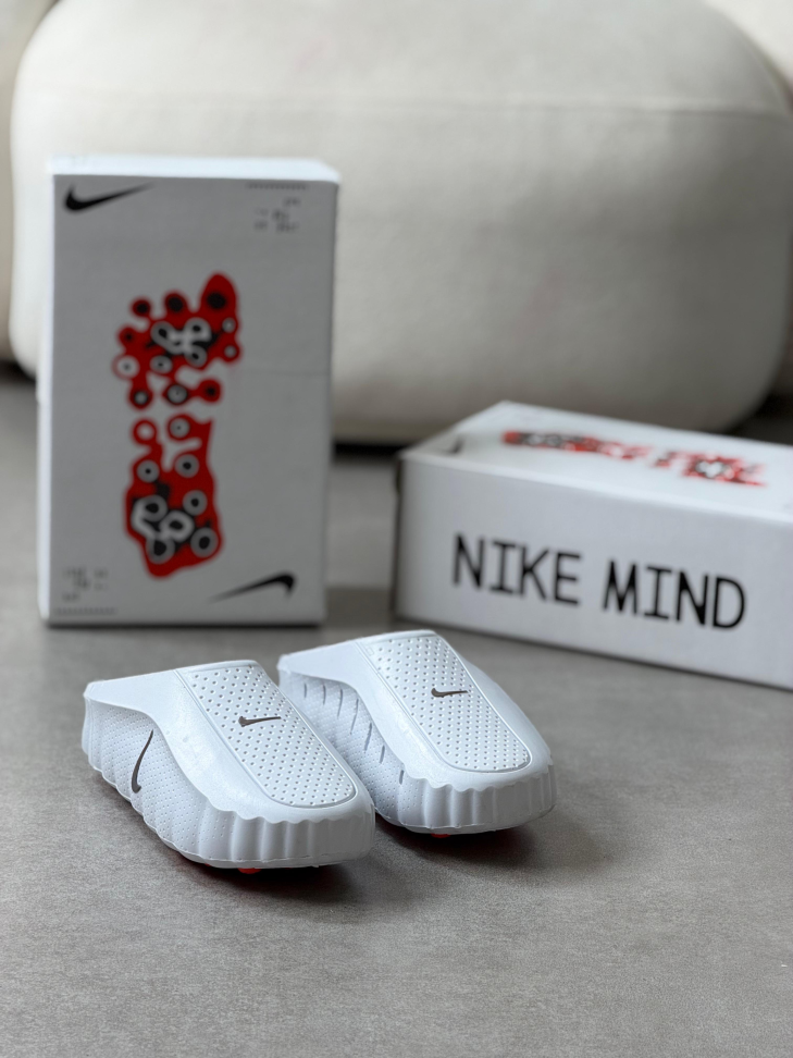 Babuche Nike Mind