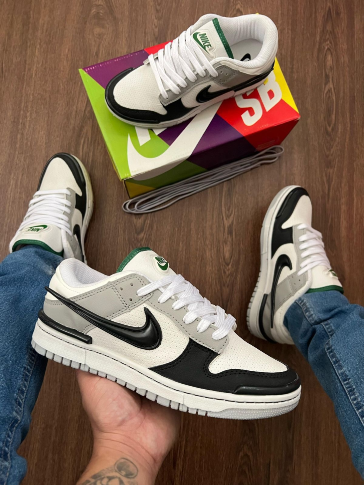 Nike Dunk Low