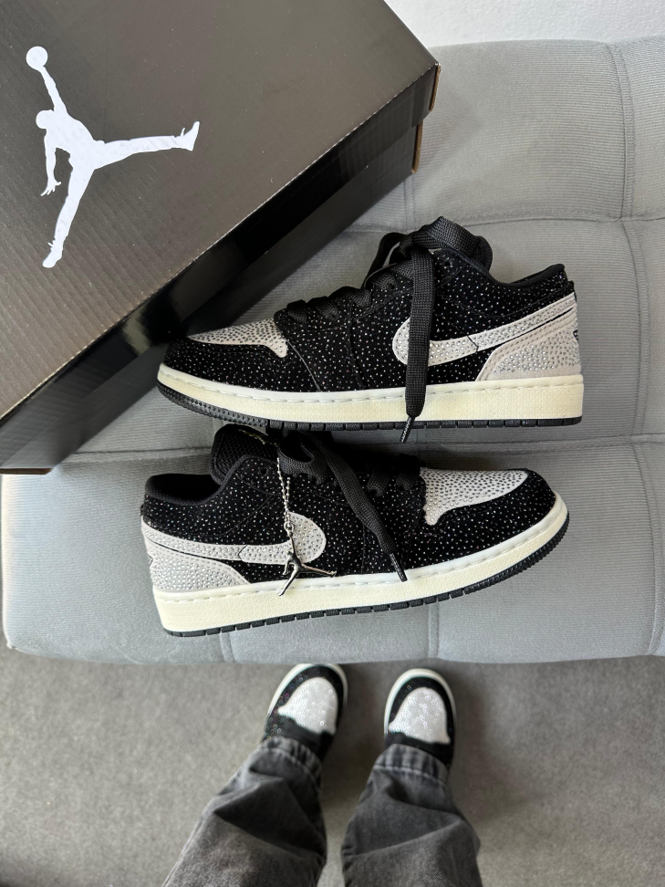 Jordan Low Crystal Black & White - #4