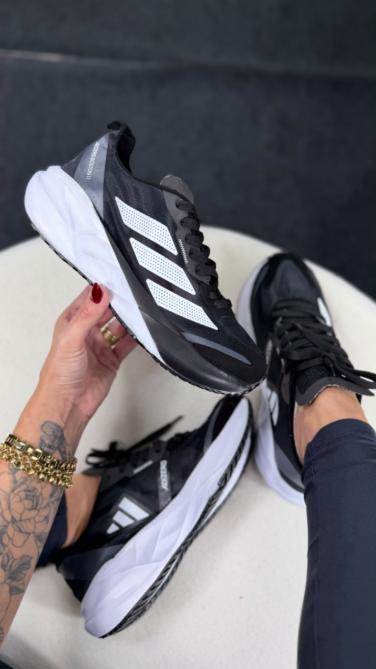 Adidas Adizero Boston 11