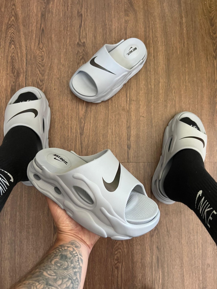 Slide Nike