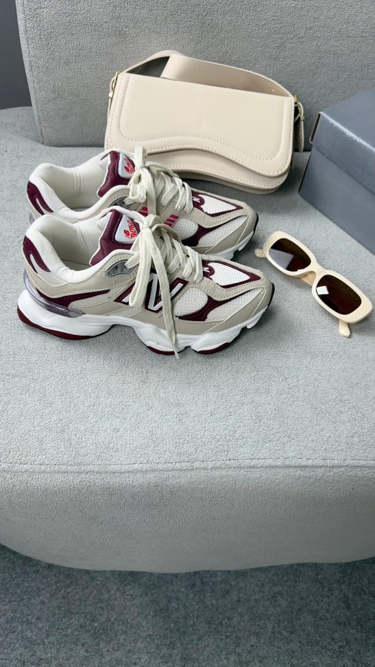 New Balance 9060