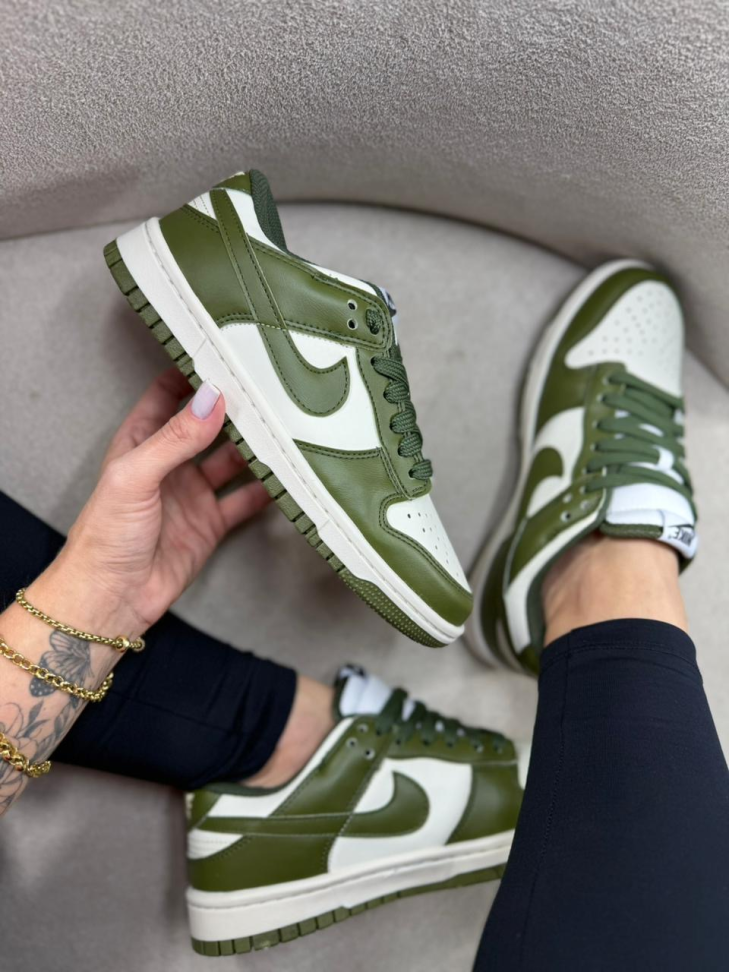 Nike Dunk Low
