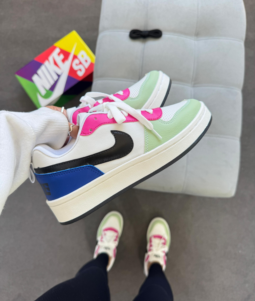 Nike SB Color Pop