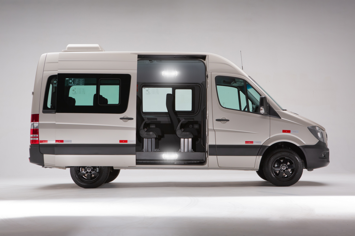 Luminária 20cm Carro Van Ônibus Caminhão Porta Malas Led