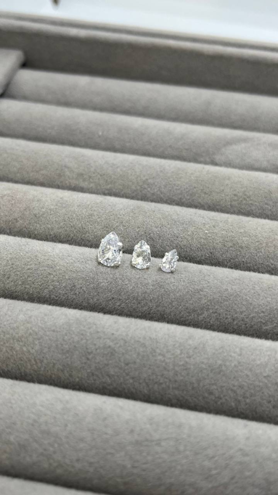 Trio Zirconia Gota Crystal