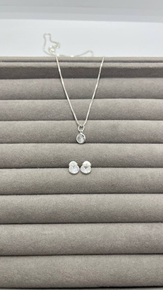 Conjunto Ponto de Luz Redondo Crystal colar + brinco