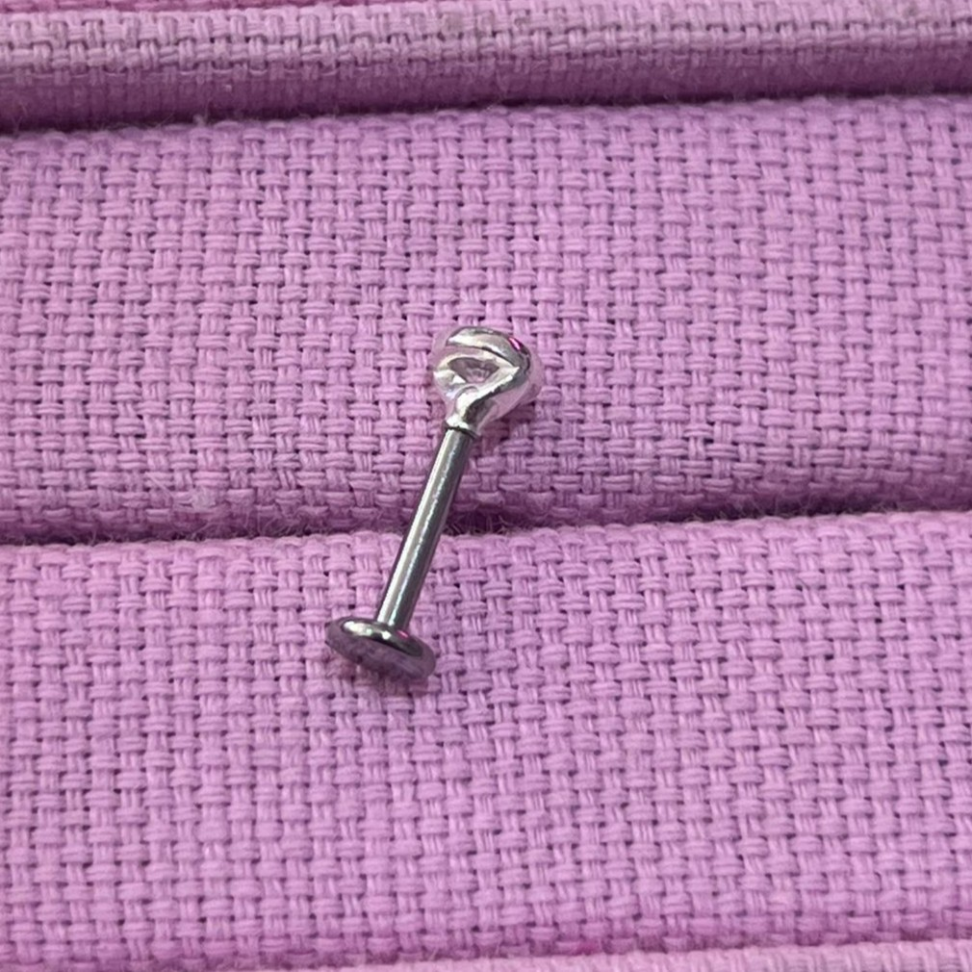 Piercing Labret Ponto de Luz Embutido 5mm