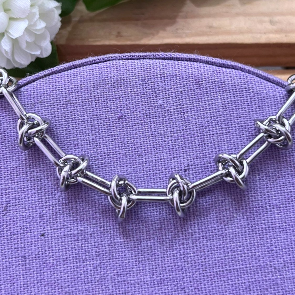 Choker Corrente Cartier com Nó em Aço Inox - 35cm +5cm extensor