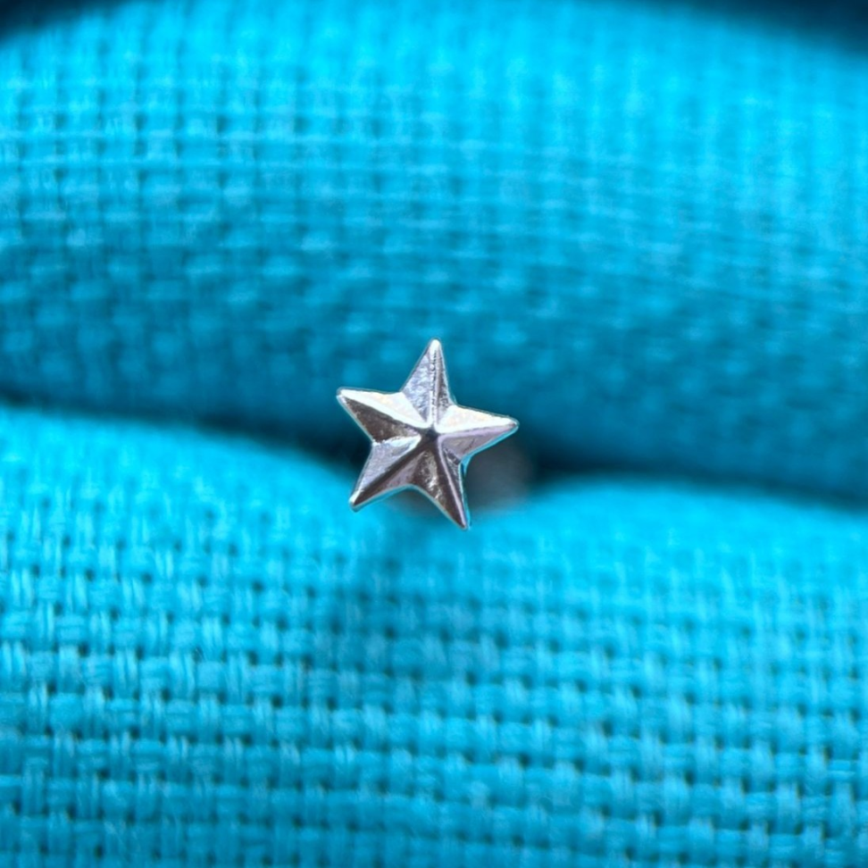 Piercing Labret Estrela Prata Lisa