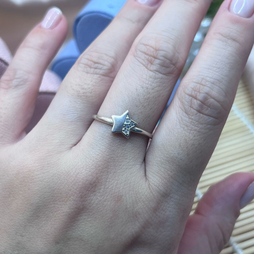 Anel Meia Estrela Cravejada em prata 925