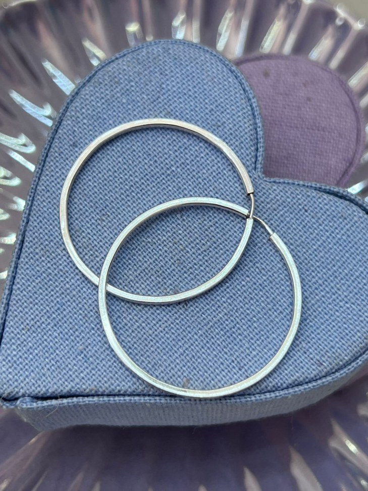 Argola Fio Quadrado 33mm