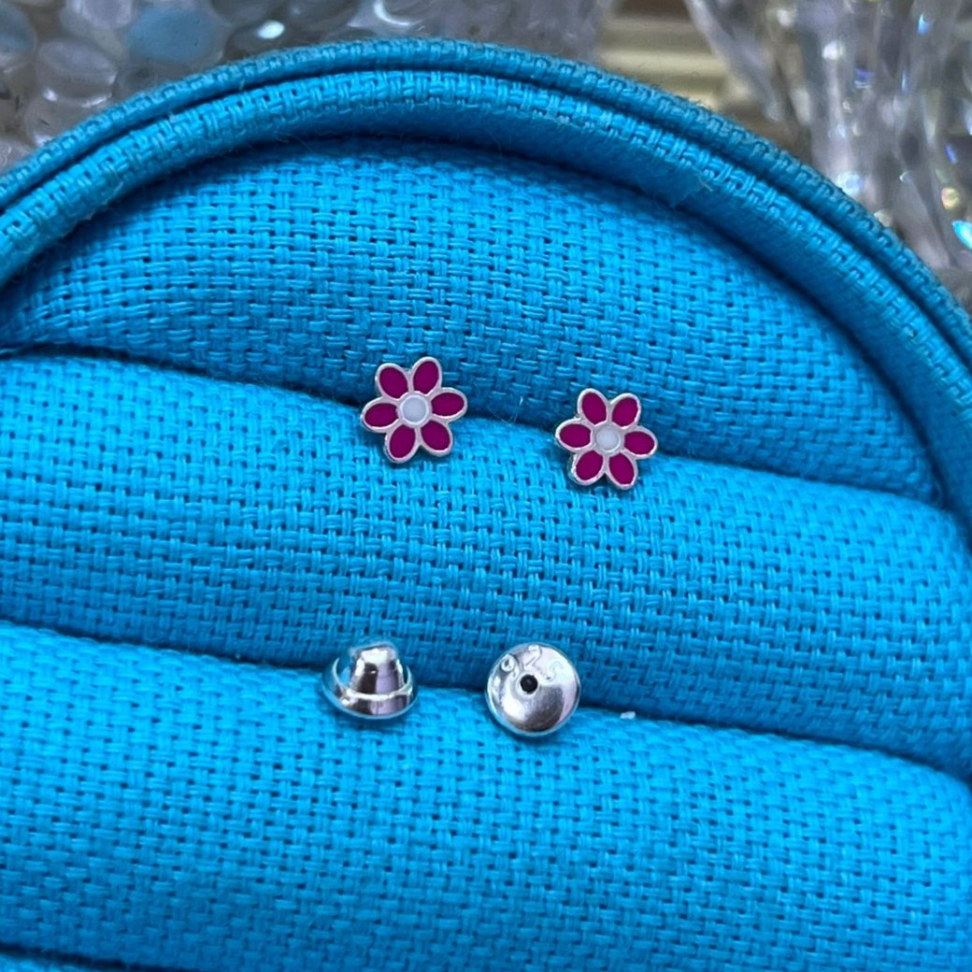 Brinco Baby Flor Resina