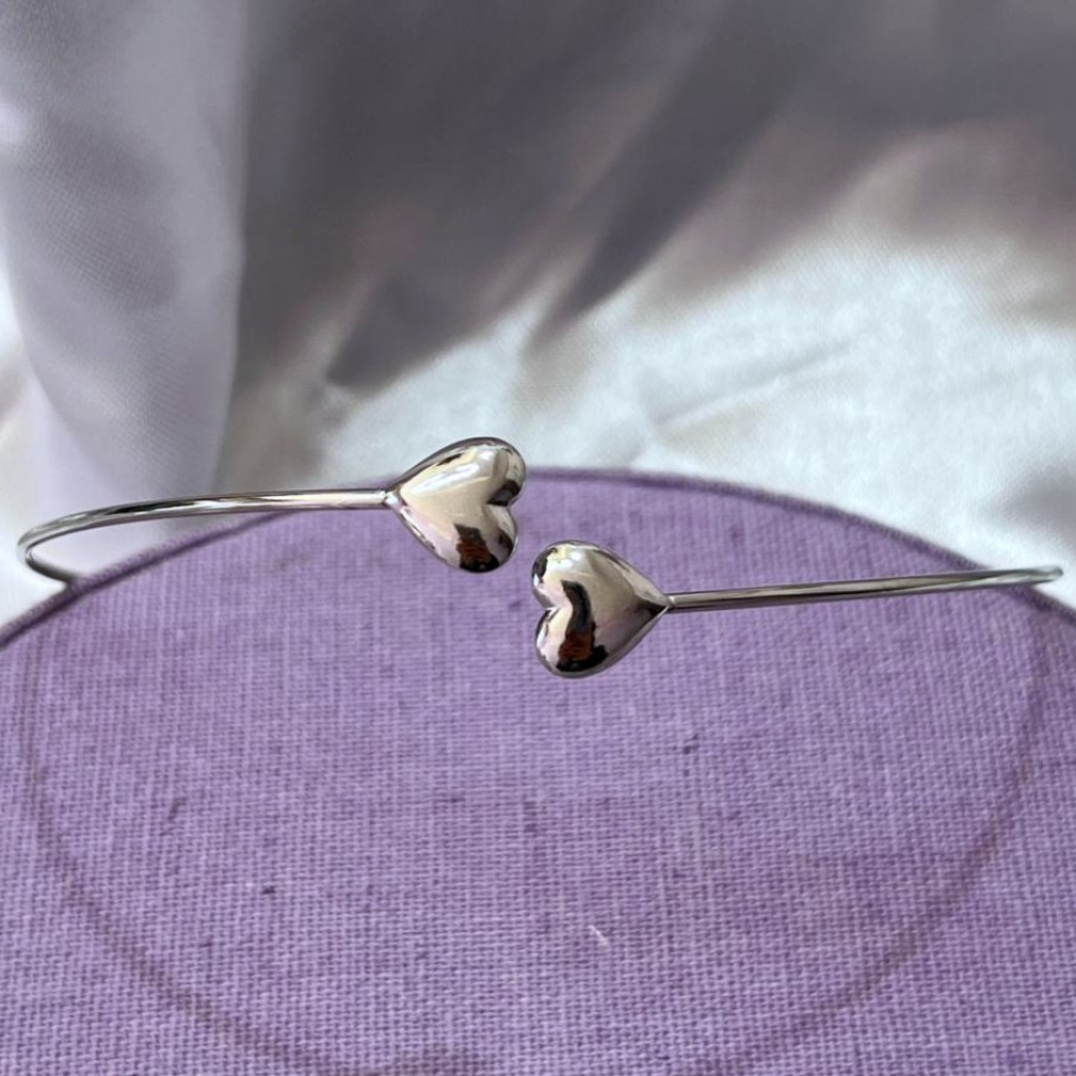 Bracelete para Braço 2 Corações em Aço Inox