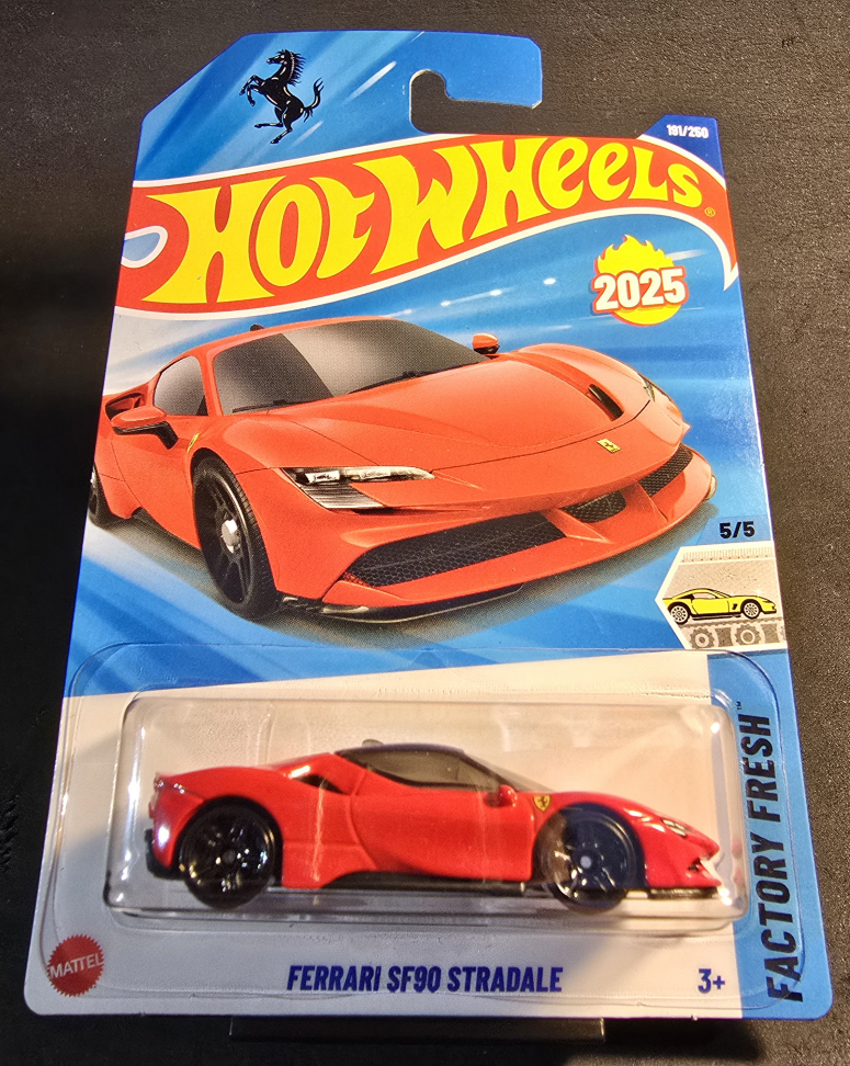 Ferrari SF90 Stradale - Rosso Corsa - 2025