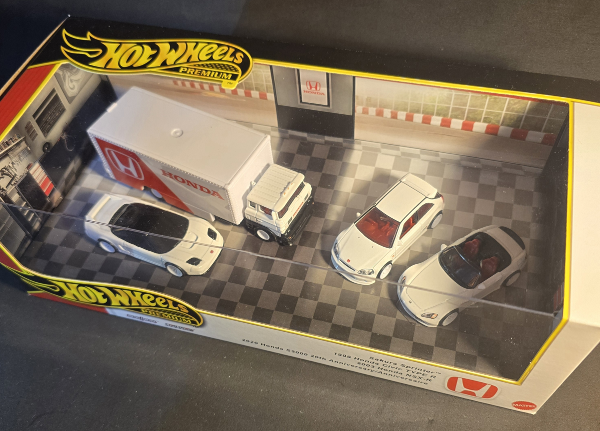 PREMIUM COLLECTOR SET HONDA - 2025